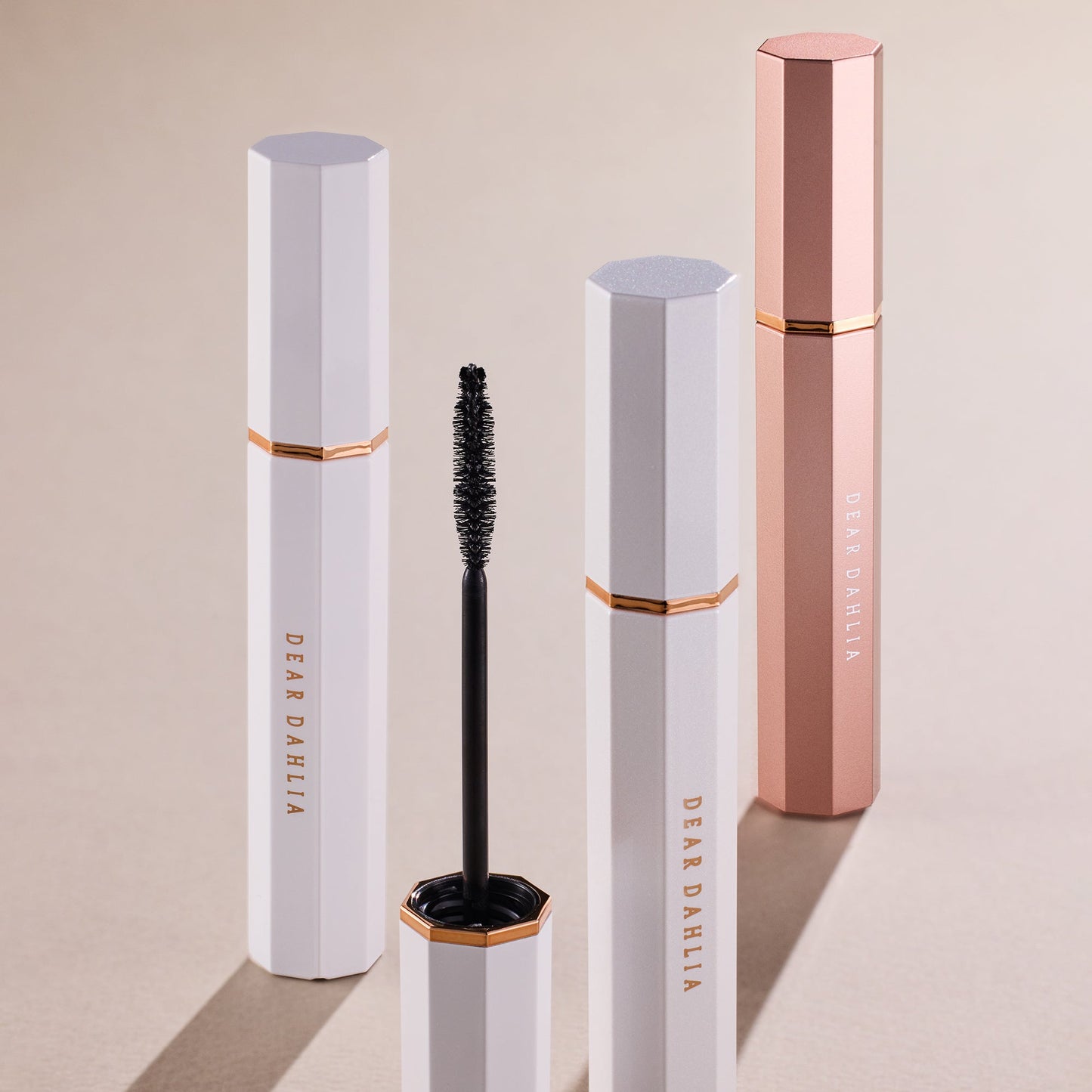 AgelessBeauty3000.com DEAR DAHLIA | Paradise Dream Lash Volumizing Mascara