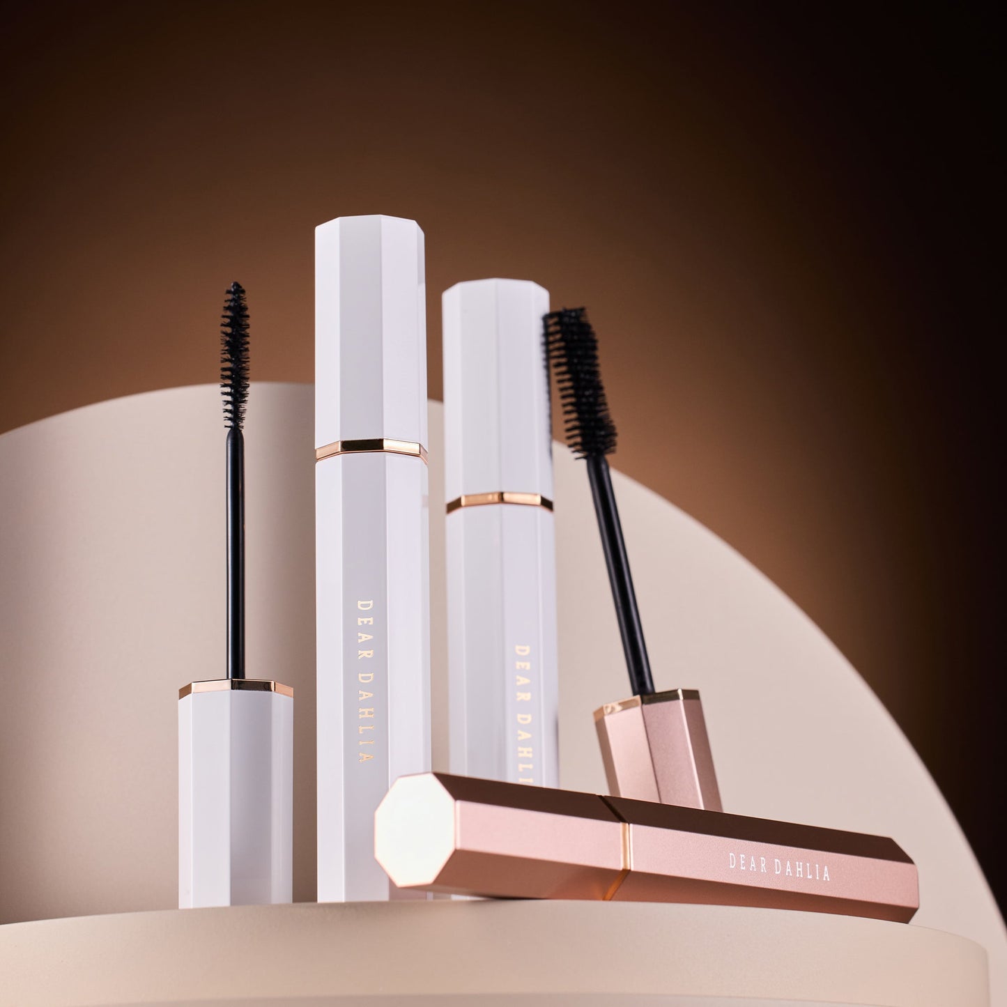 AgelessBeauty3000.com DEAR DAHLIA | Paradise Dream Lash Volumizing Mascara