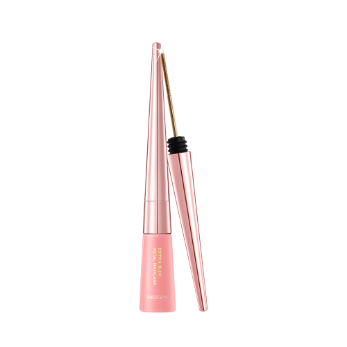 Rose gold makeup brush with black bristle tip on a white background  AgelessBeauty3000.com  NEOGEN DERMALOGY  |  Extra Slim Metal Maxicara BLACK