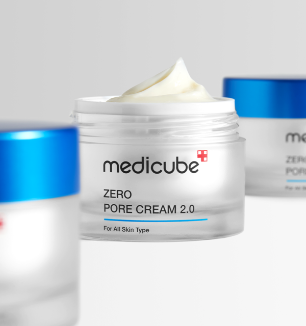 AgelessBeauty3000.com  medicube | Zero Pore Cream 2.0  Jar of Medicube Zero Pore Cream 2.0 on a light gray background